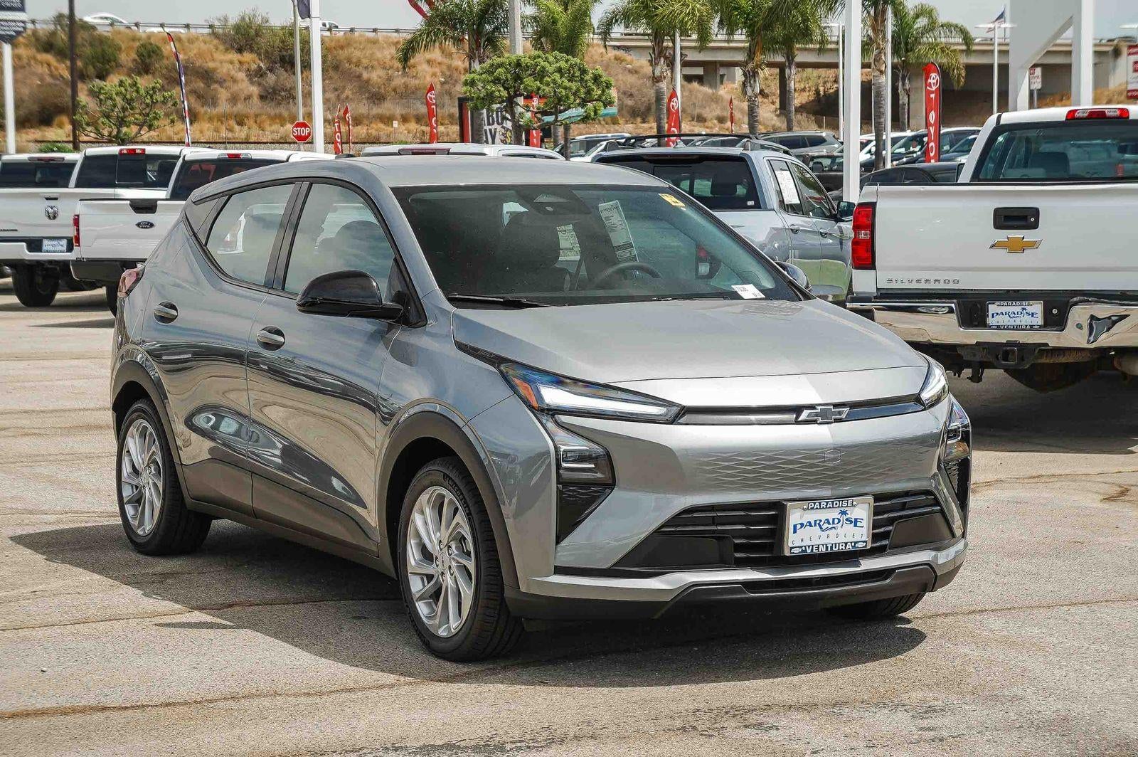 2027 Chevrolet Bolt FWD 4dr LT