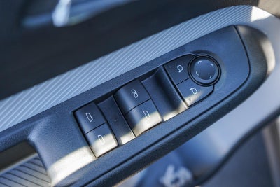 2027 Chevrolet Bolt FWD 4dr LT