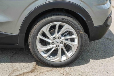 2027 Chevrolet Bolt FWD 4dr LT