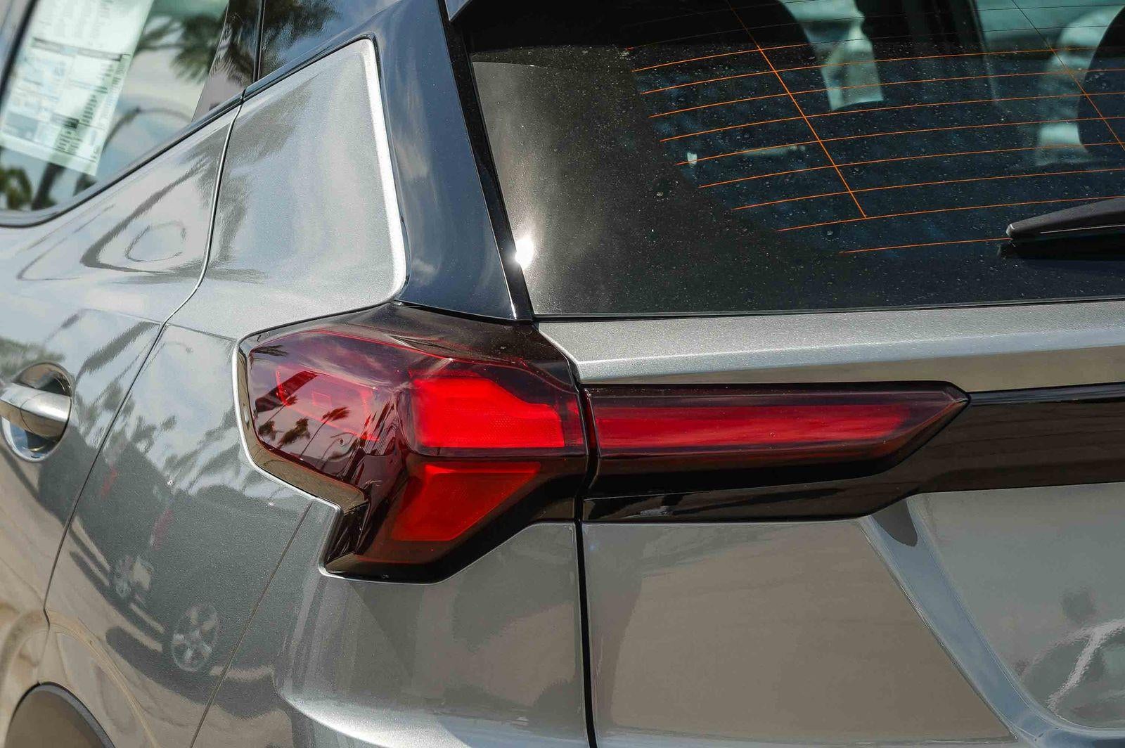 2027 Chevrolet Bolt FWD 4dr LT