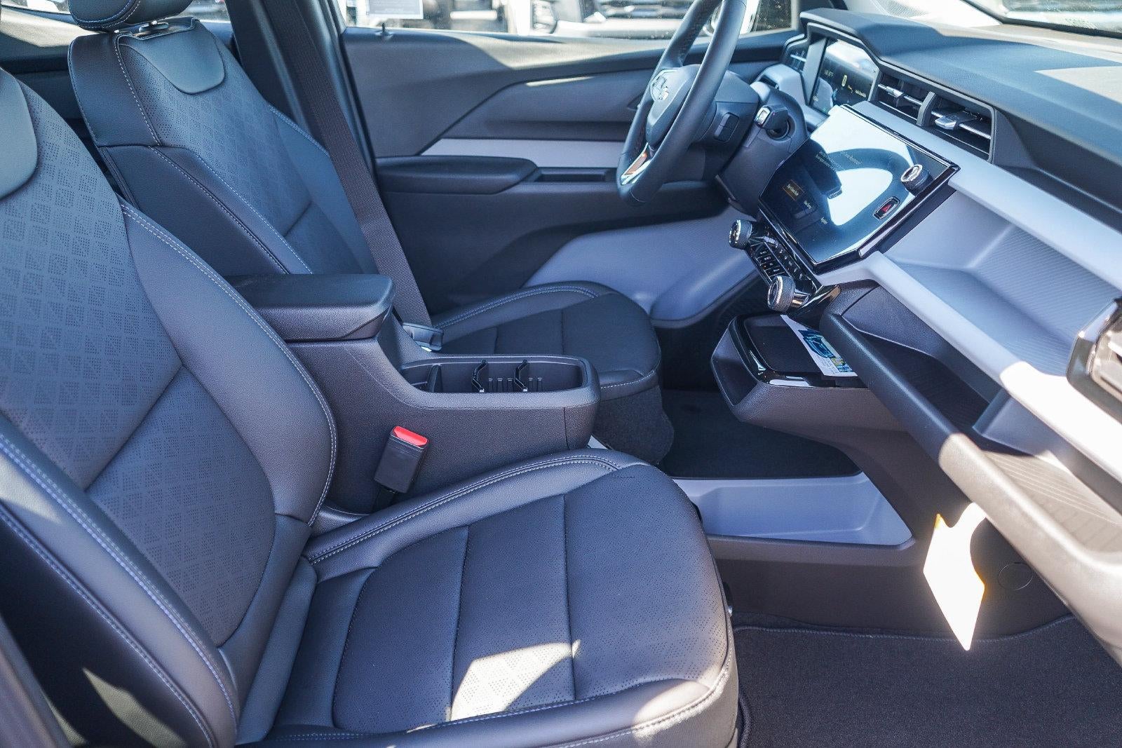2027 Chevrolet Bolt FWD 4dr LT