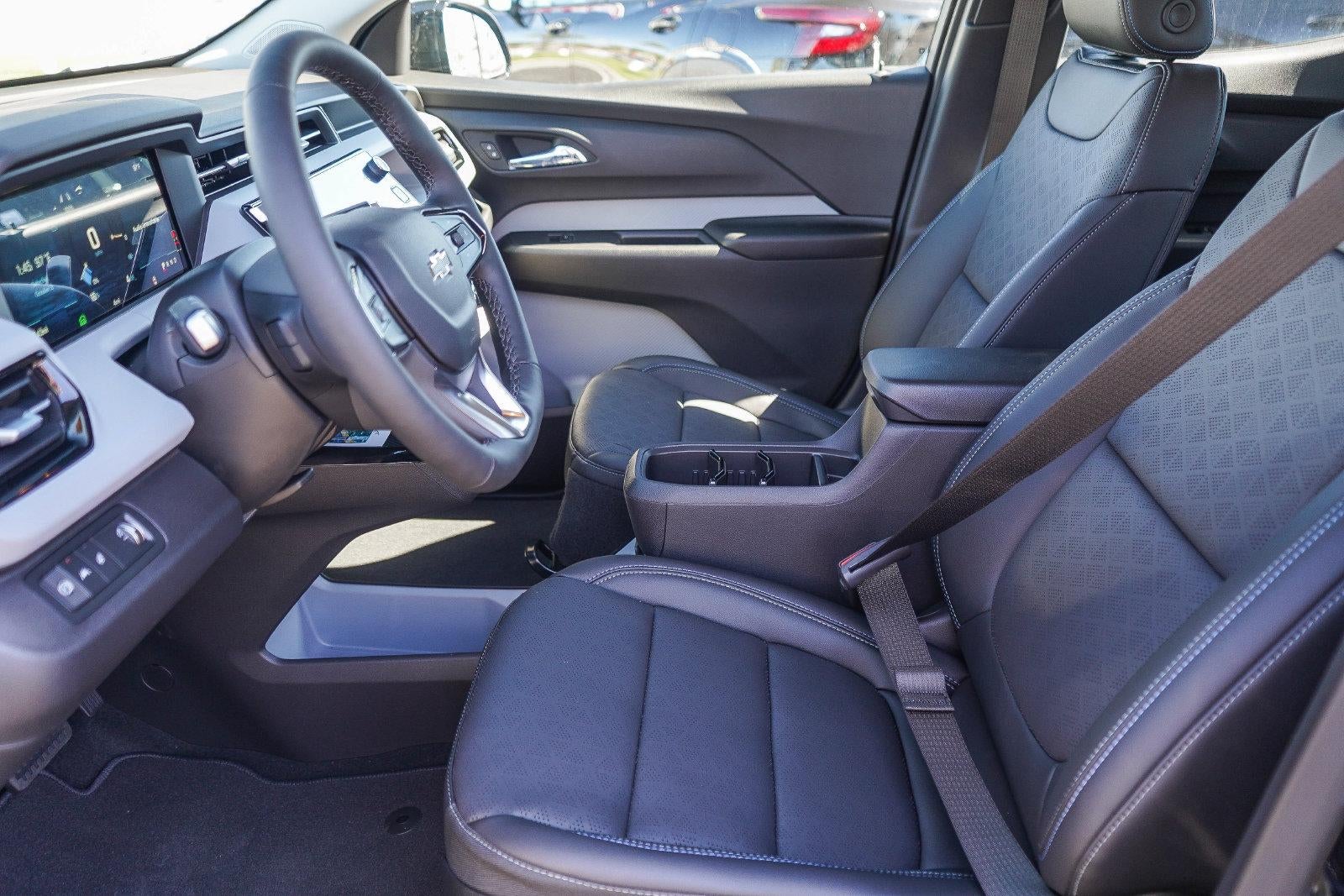 2027 Chevrolet Bolt FWD 4dr LT