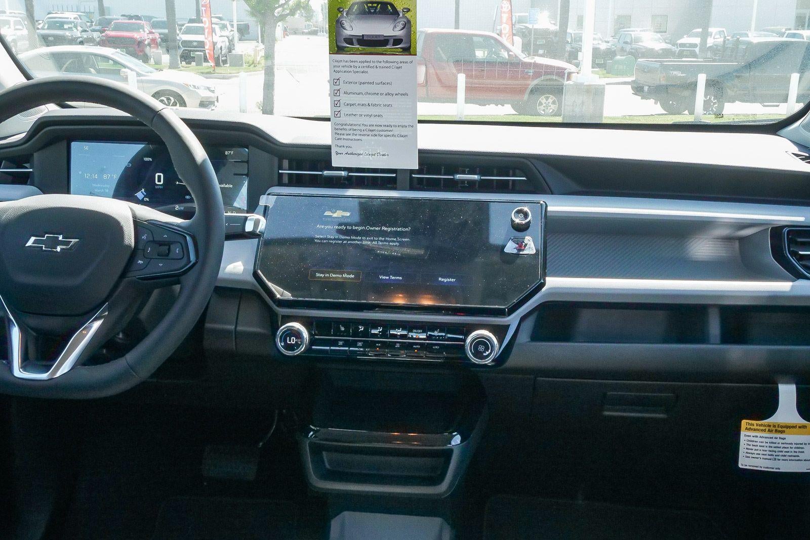 2027 Chevrolet Bolt FWD 4dr LT