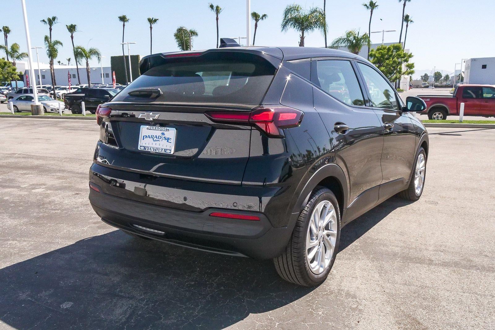 2027 Chevrolet Bolt FWD 4dr LT