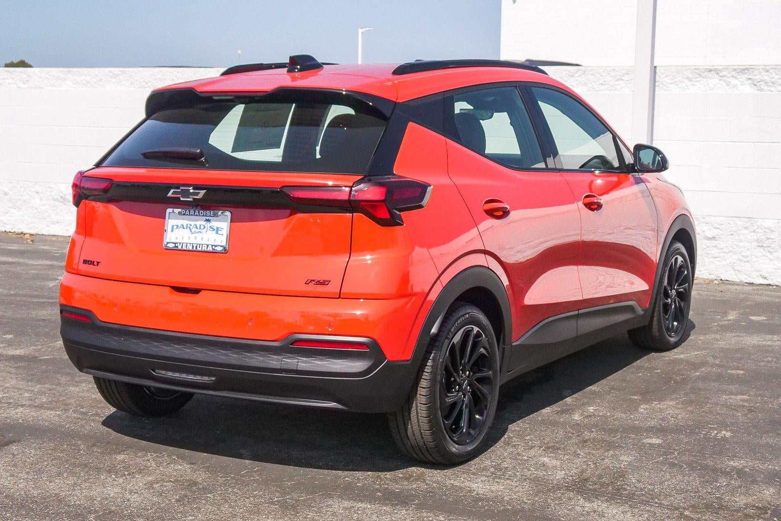 2027 Chevrolet Bolt FWD 4dr RS