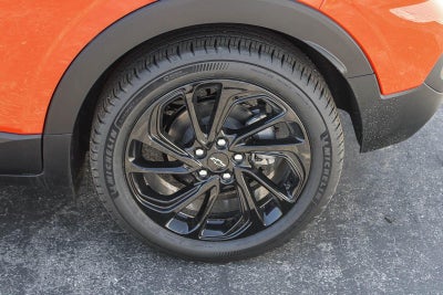 2027 Chevrolet Bolt FWD 4dr RS