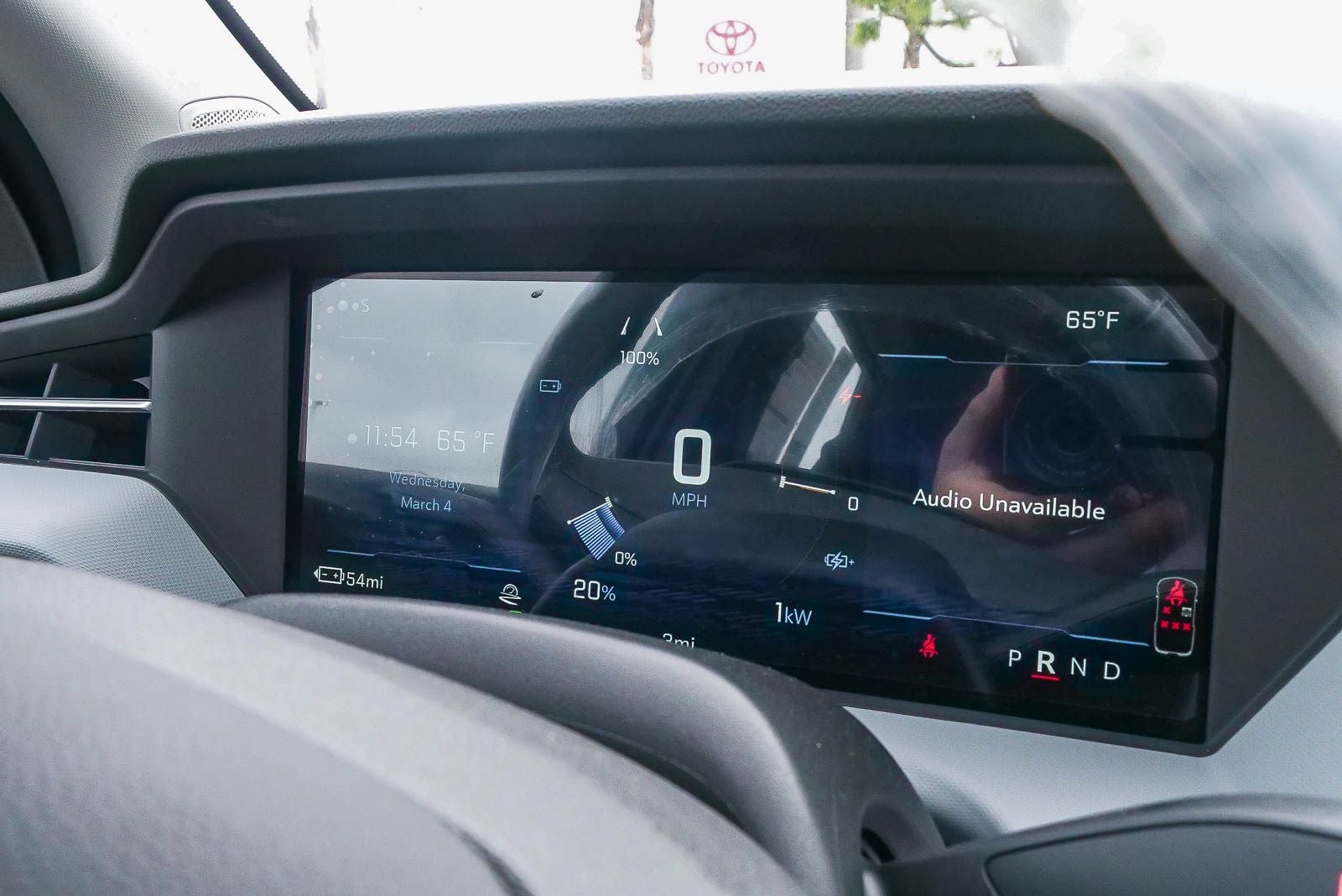 2027 Chevrolet Bolt FWD 4dr RS