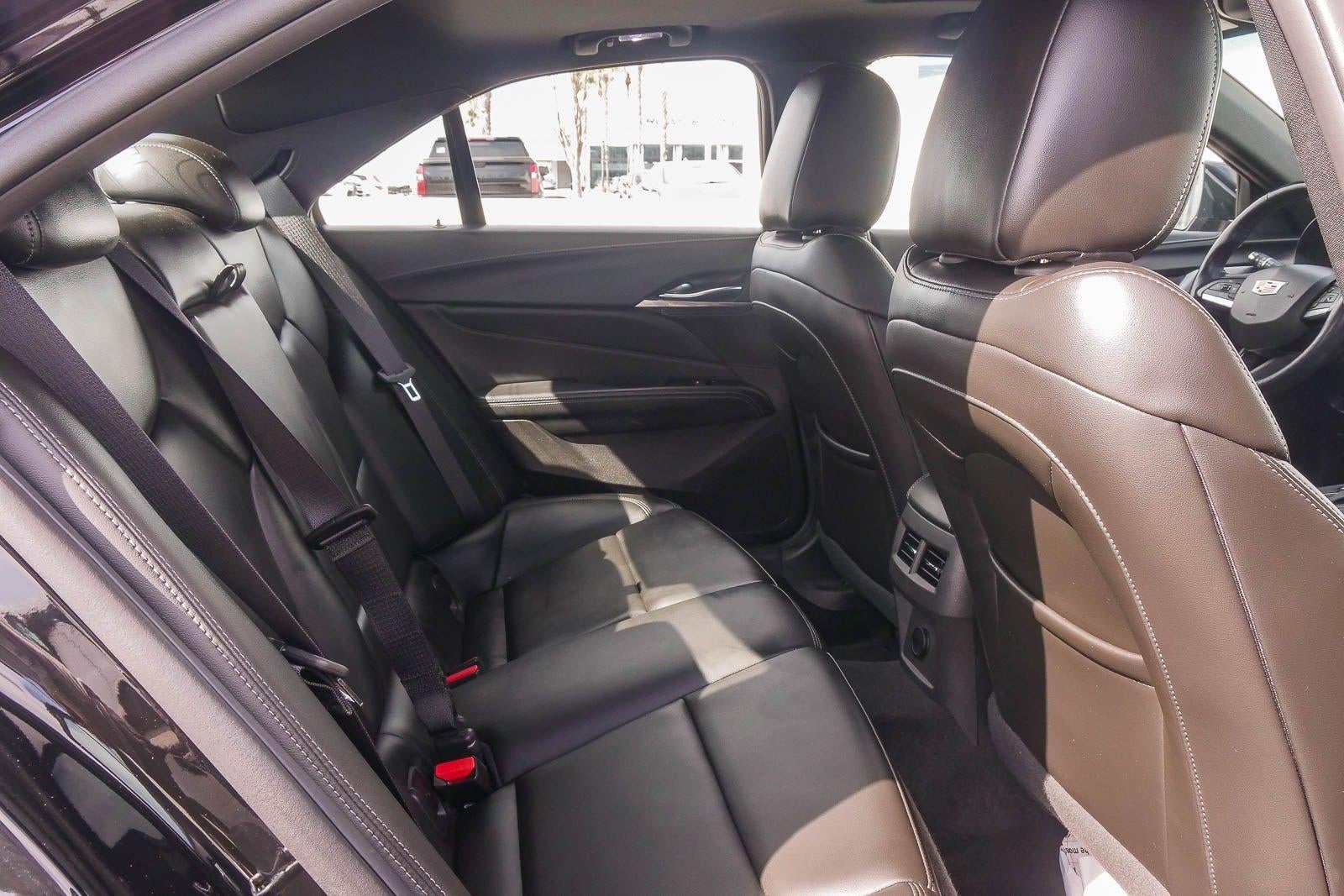 2023 Cadillac CT4 Luxury