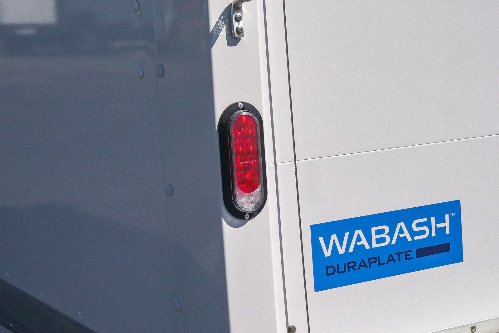 2025 Chevrolet Express Cutaway 3500 3500 Van 139"