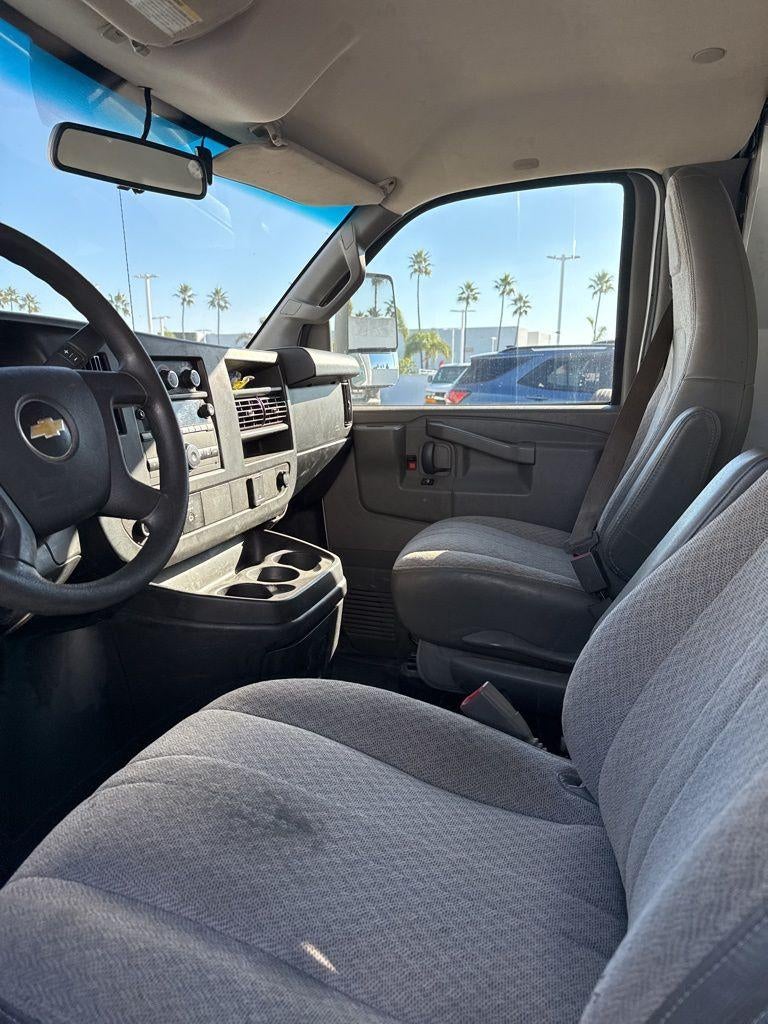 2019 Chevrolet Express Cutaway 3500 Base