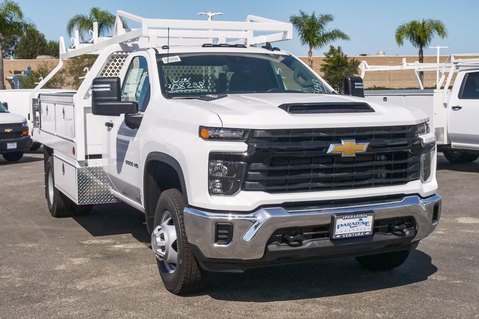 2026 Chevrolet Silverado 3500 HD Chassis Cab 2WD Reg Cab 171" WB, 84.5" CA Work Truck