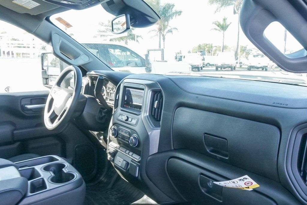 2026 Chevrolet Silverado 3500 HD Chassis Cab 2WD Reg Cab 171" WB, 84.5" CA Work Truck