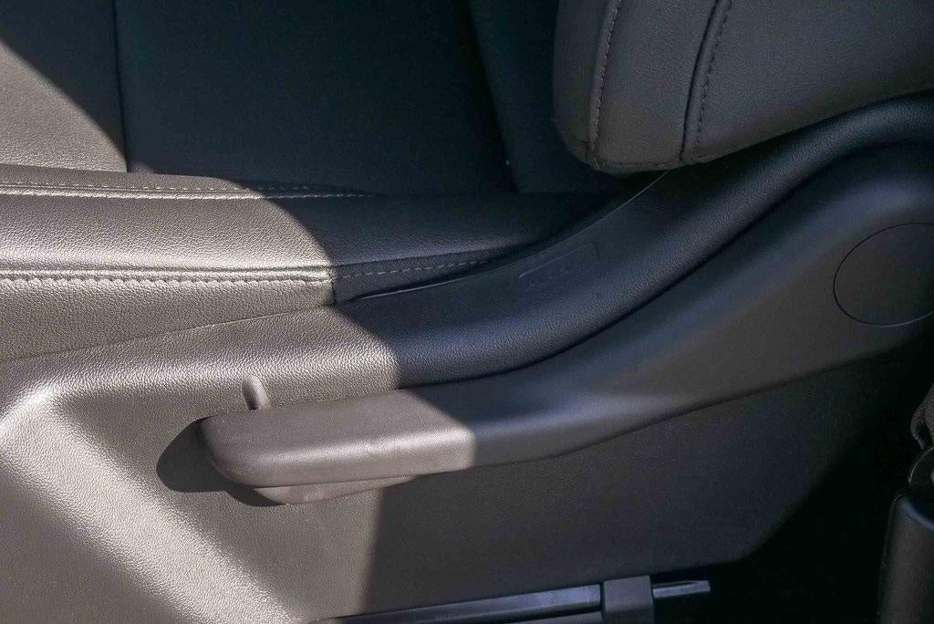 2026 Chevrolet Silverado 3500 HD Chassis Cab 2WD Reg Cab 171" WB, 84.5" CA Work Truck