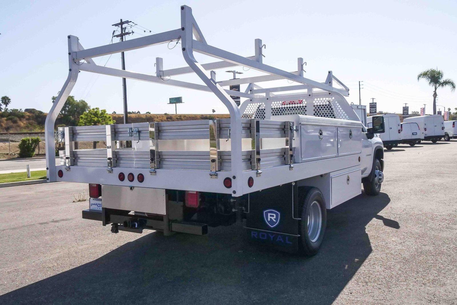 2026 Chevrolet Silverado 3500 HD Chassis Cab 2WD Reg Cab 171" WB, 84.5" CA Work Truck