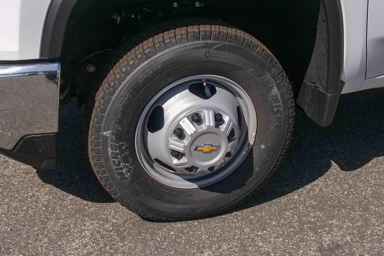 2026 Chevrolet Silverado 3500 HD Chassis Cab 2WD Reg Cab 171" WB, 84.5" CA Work Truck