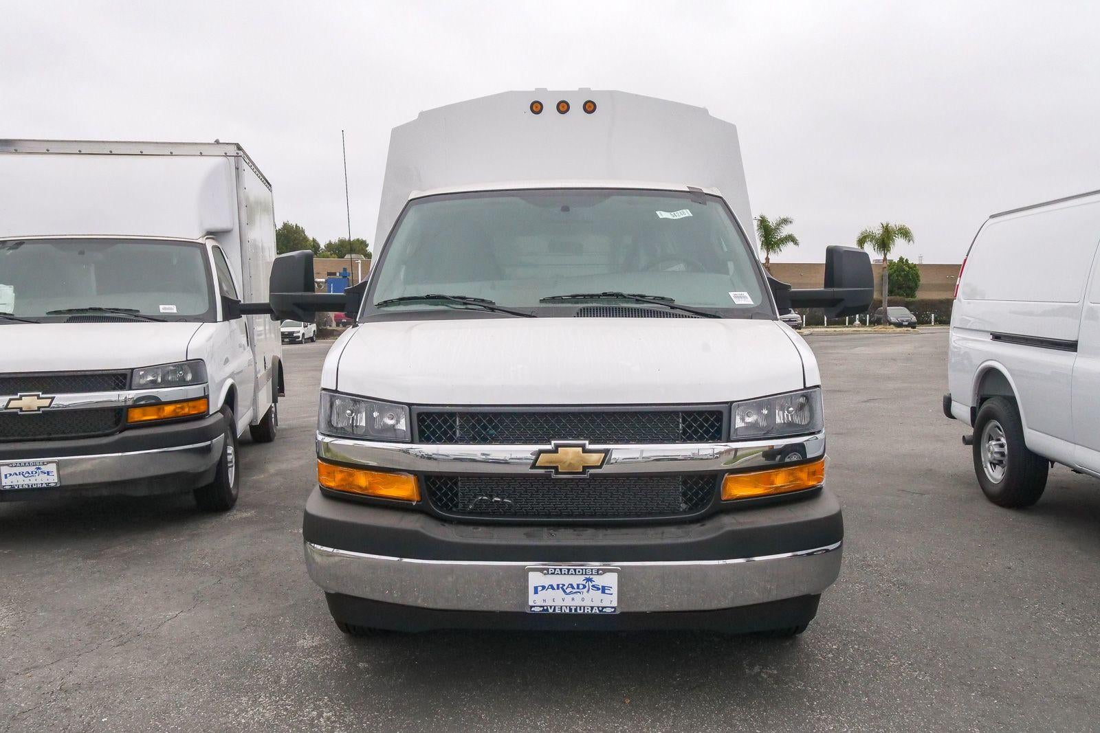 2026 Chevrolet Express Cutaway 3500 3500 Van 139"