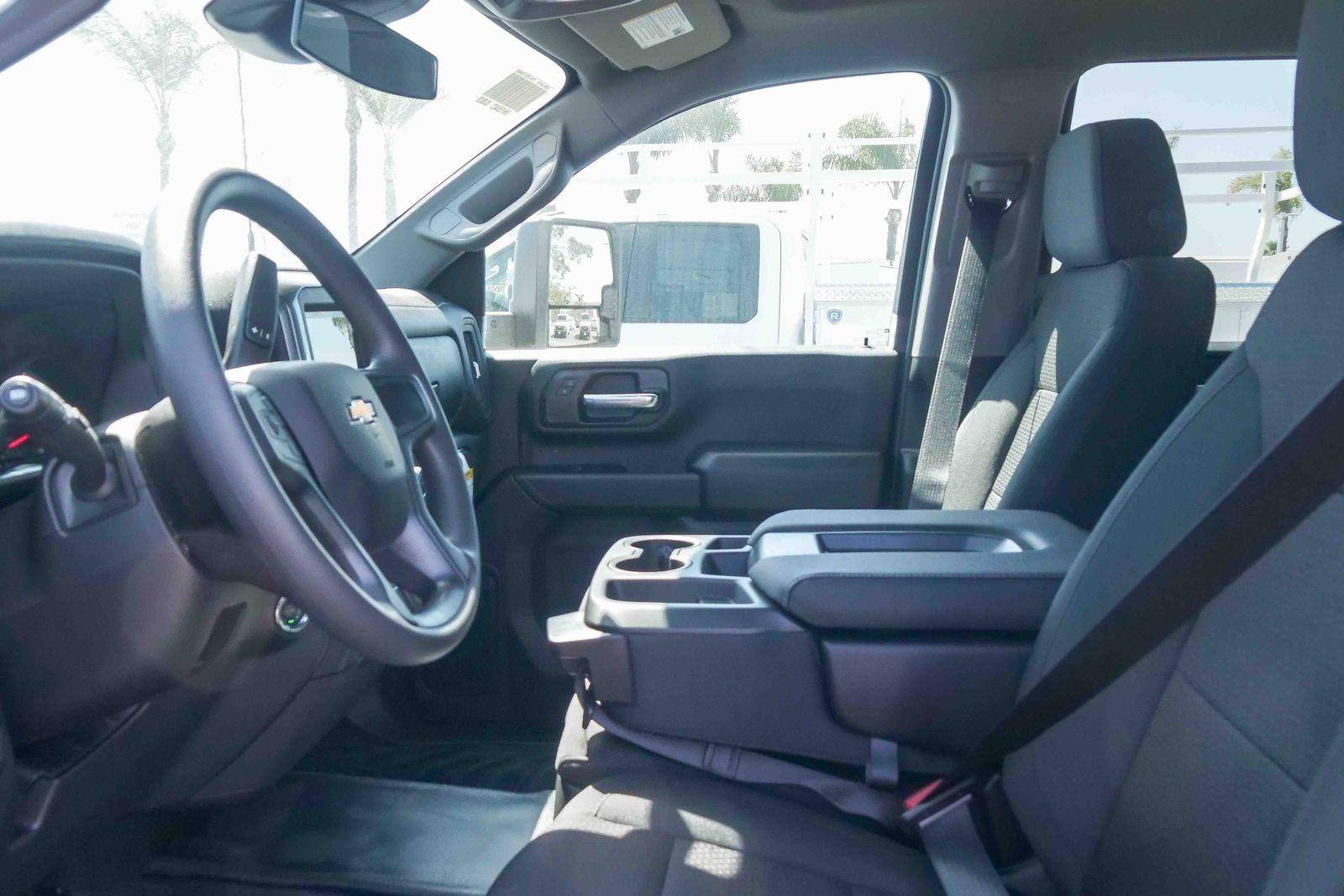 2026 Chevrolet Silverado 3500 HD Chassis Cab 2WD Crew Cab 177" WB, 60" CA Work Truck
