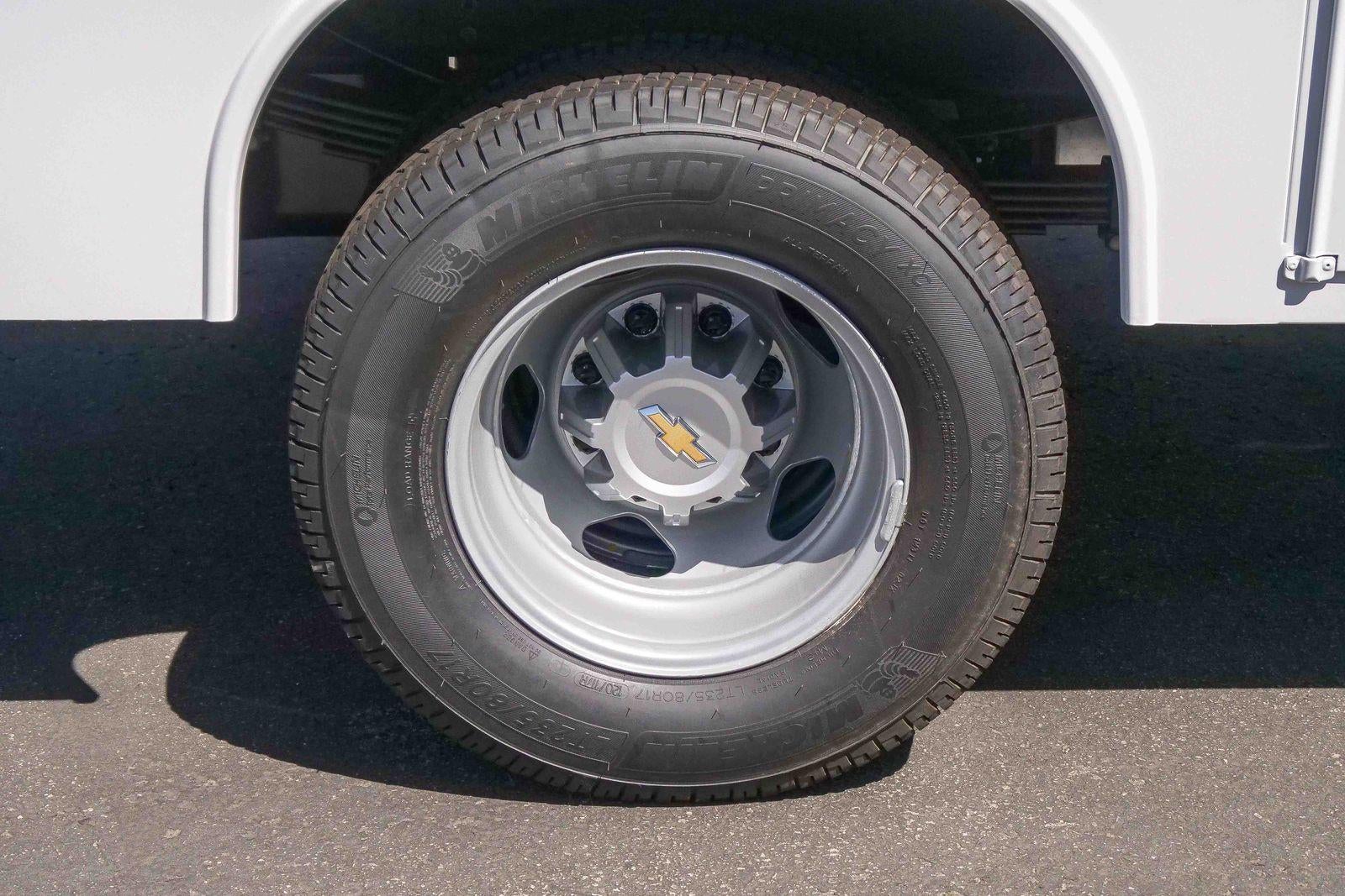 2026 Chevrolet Silverado 3500 HD Chassis Cab 2WD Crew Cab 177" WB, 60" CA Work Truck