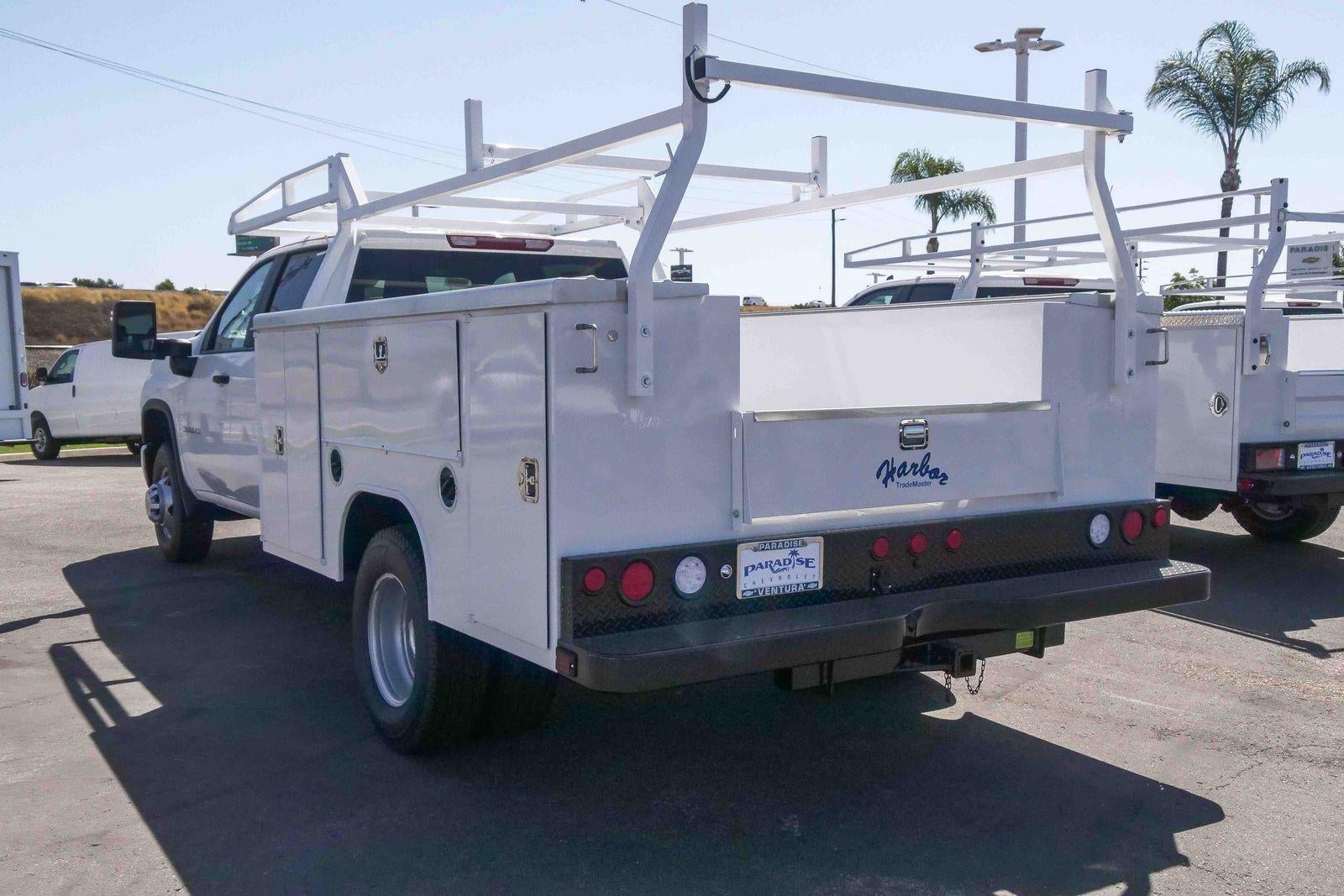 2026 Chevrolet Silverado 3500 HD Chassis Cab 2WD Crew Cab 177" WB, 60" CA Work Truck