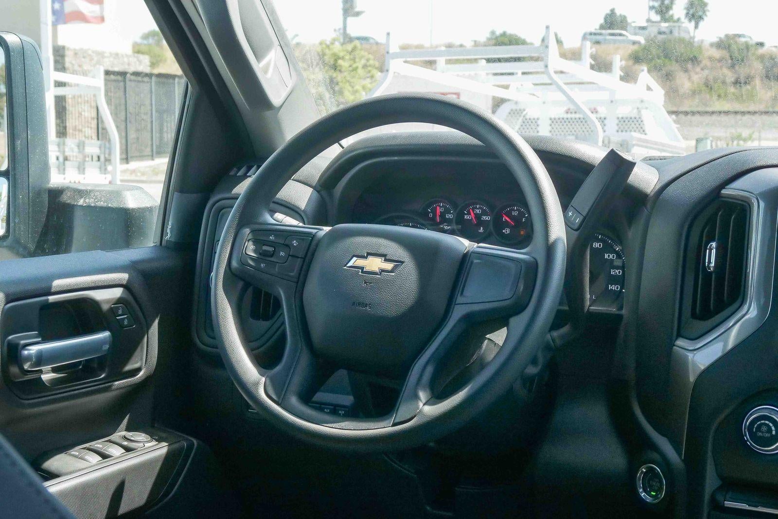 2026 Chevrolet Silverado 3500 HD Chassis Cab 2WD Crew Cab 177" WB, 60" CA Work Truck