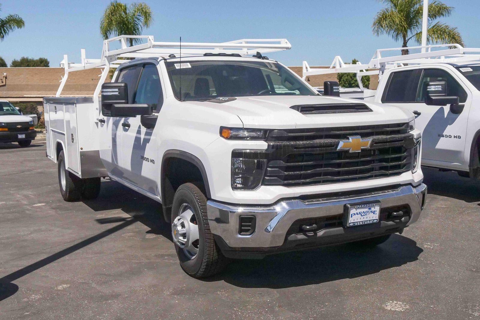 2026 Chevrolet Silverado 3500 HD Chassis Cab 2WD Crew Cab 177" WB, 60" CA Work Truck