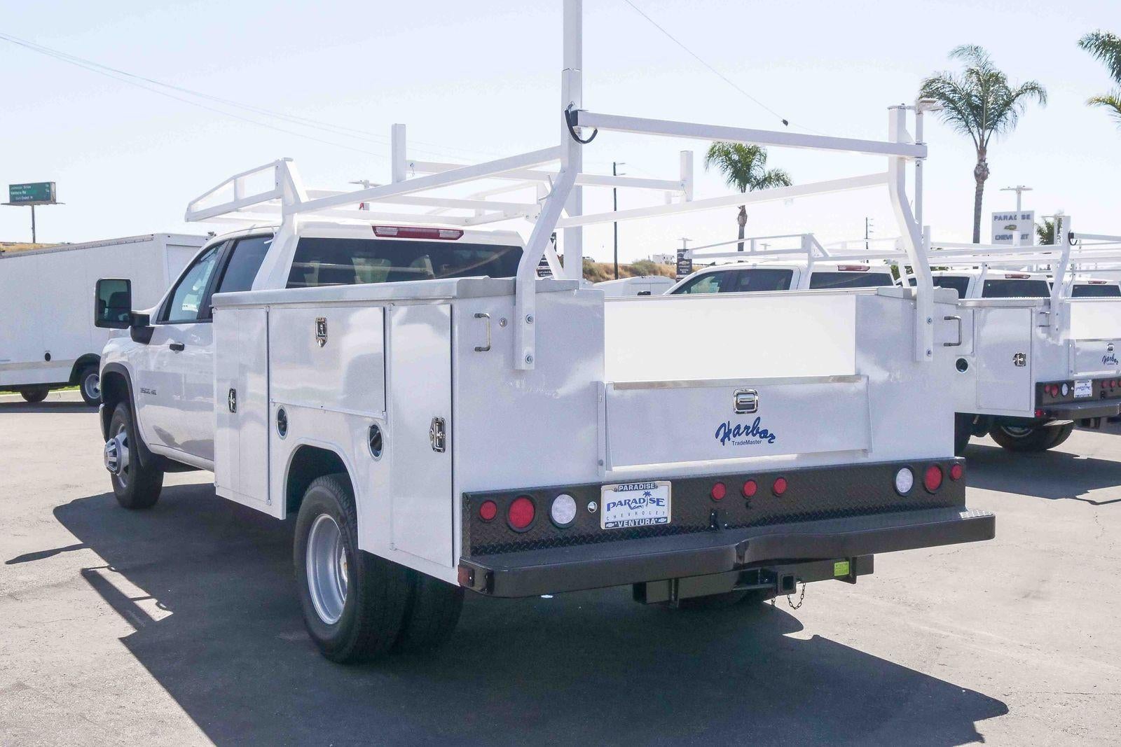 2026 Chevrolet Silverado 3500 HD Chassis Cab 2WD Crew Cab 177" WB, 60" CA Work Truck
