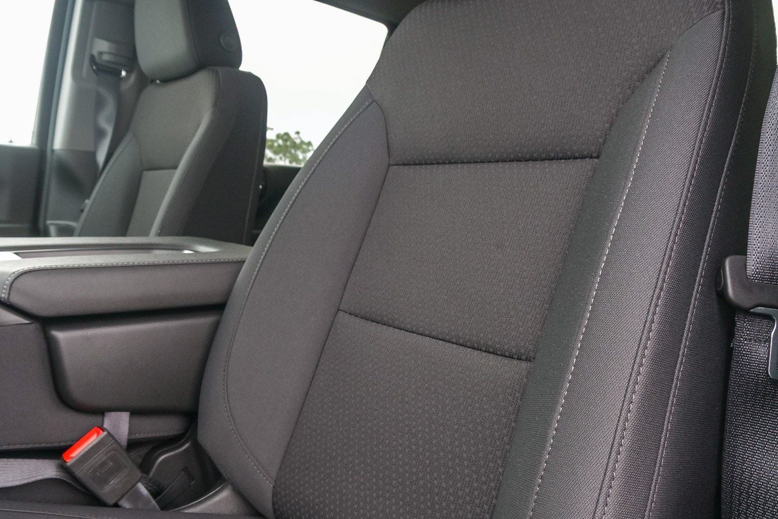 2025 Chevrolet Silverado 3500 HD Chassis Cab 2WD Crew Cab 177" WB, 60" CA Work Truck