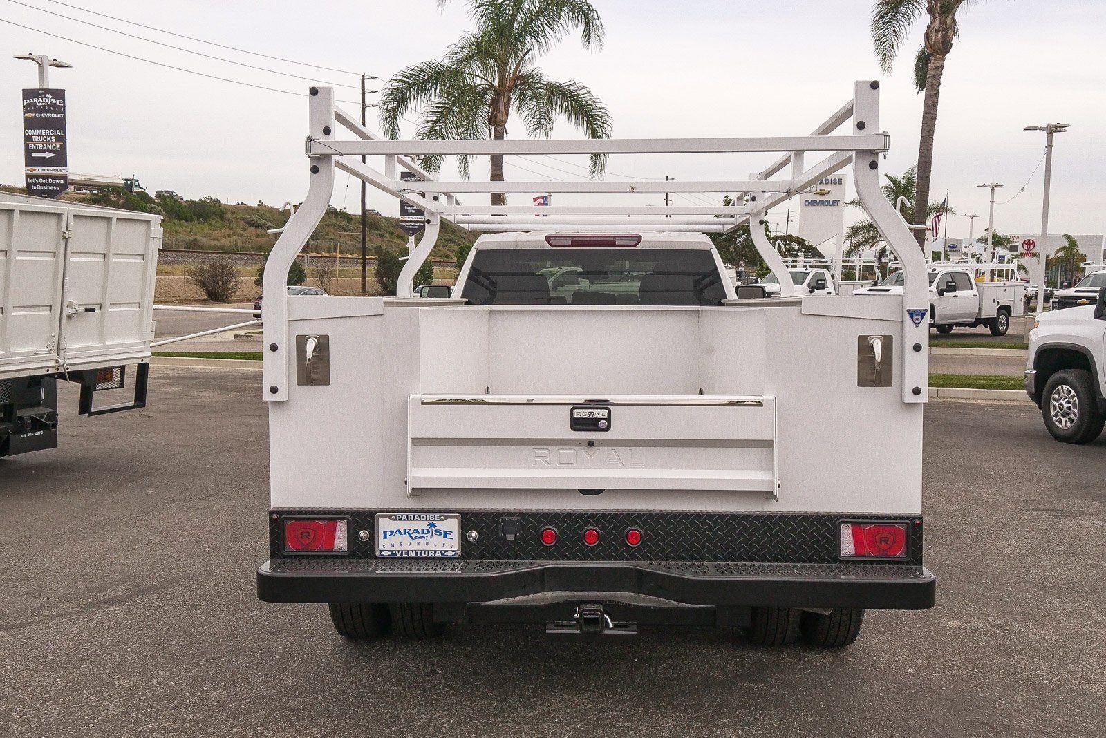 2025 Chevrolet Silverado 3500 HD Chassis Cab 2WD Crew Cab 177" WB, 60" CA Work Truck