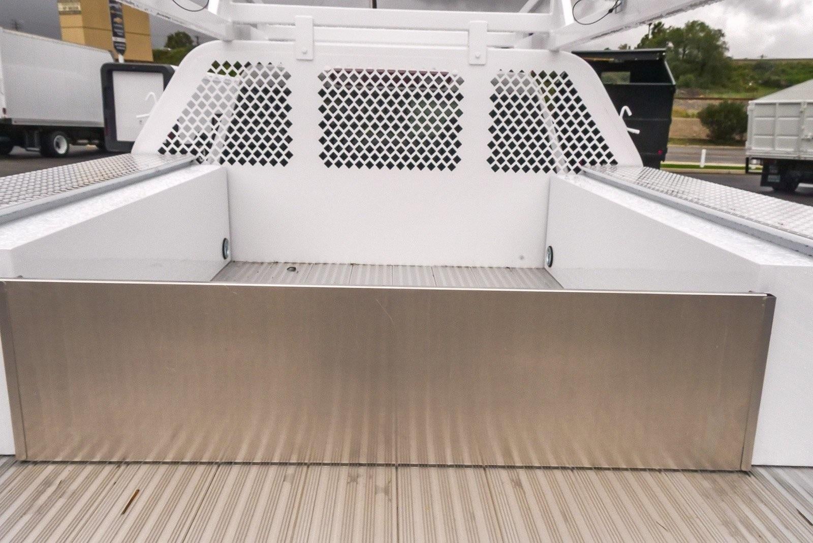 2025 Chevrolet Silverado 3500 HD Chassis Cab 2WD Crew Cab 177" WB, 60" CA Work Truck