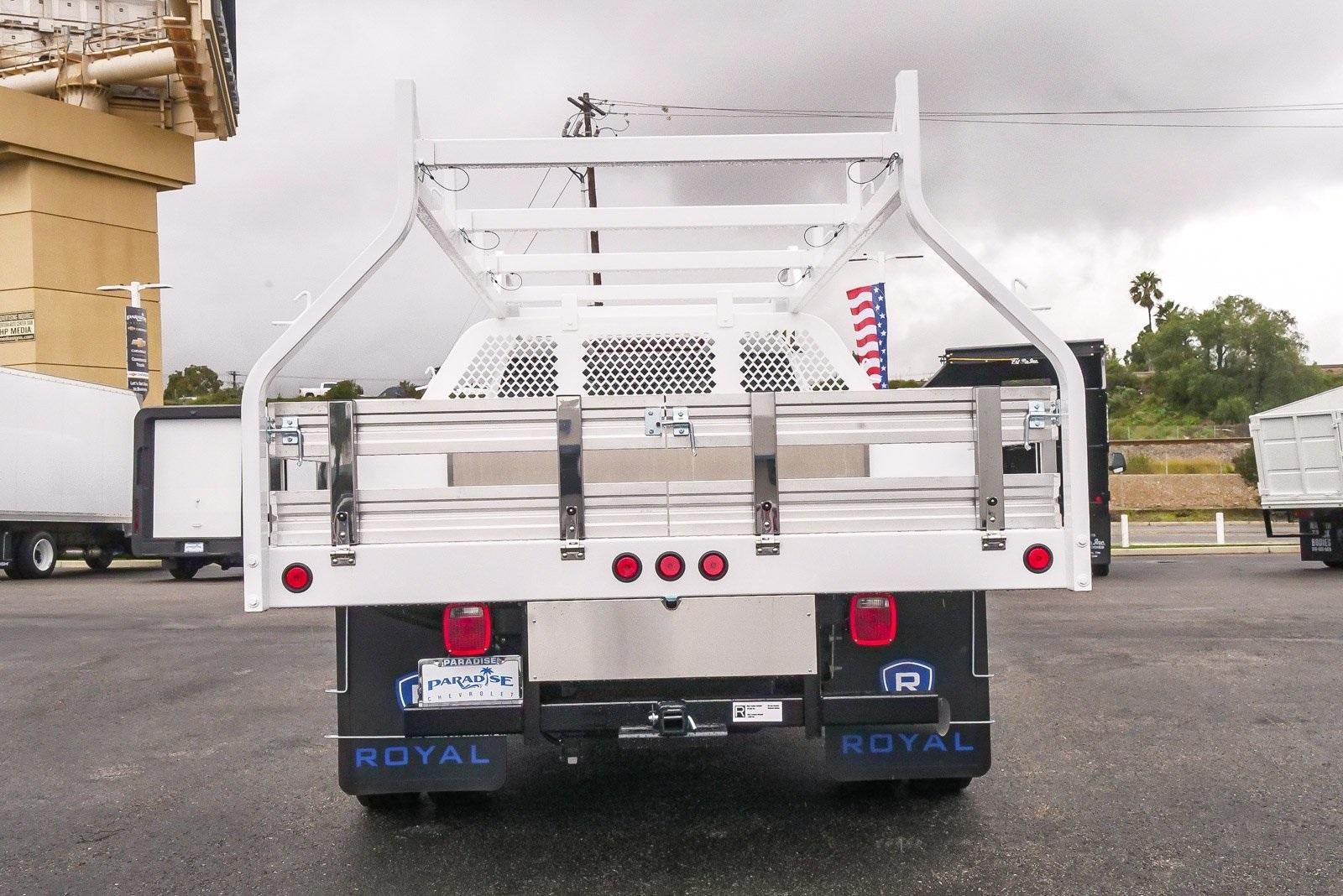 2025 Chevrolet Silverado 3500 HD Chassis Cab 2WD Crew Cab 177" WB, 60" CA Work Truck