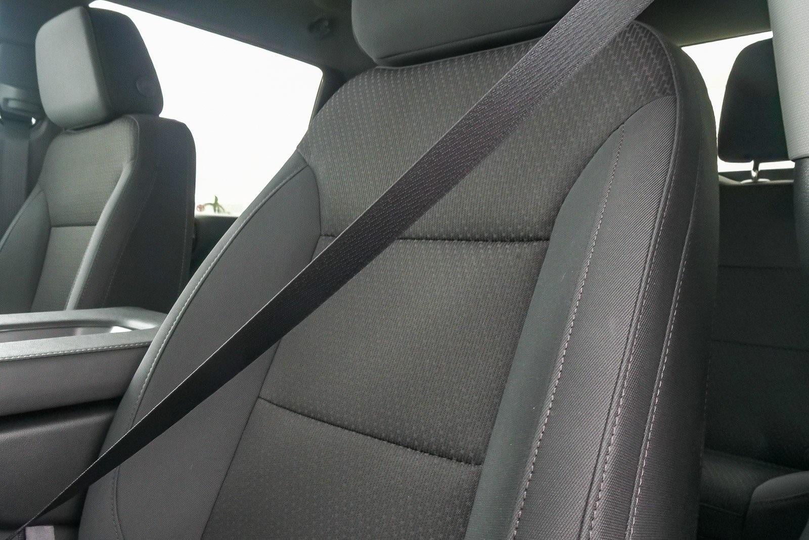 2025 Chevrolet Silverado 3500 HD Chassis Cab 2WD Crew Cab 177" WB, 60" CA Work Truck