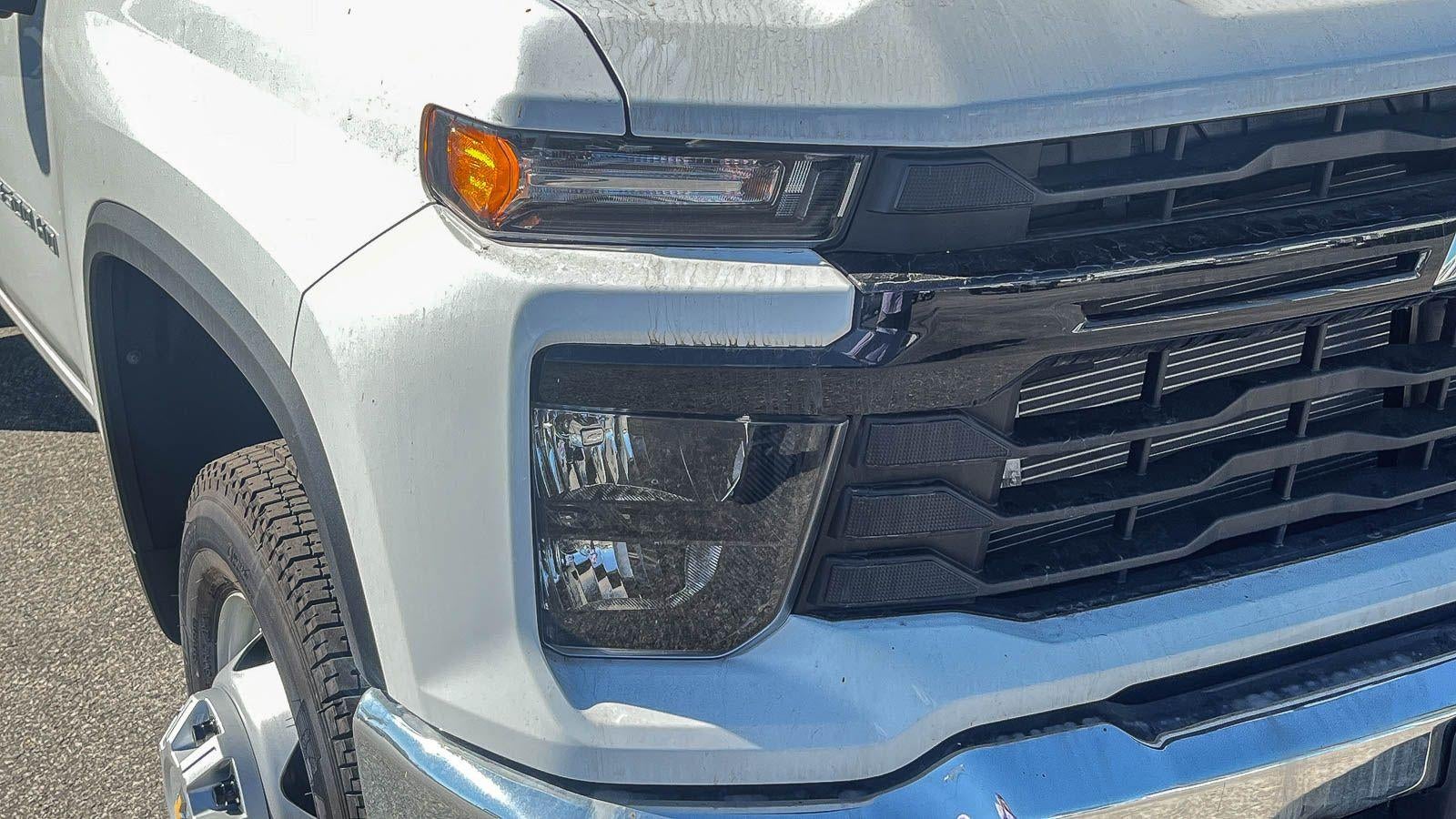 2025 Chevrolet Silverado 3500 HD Chassis Cab 2WD Crew Cab 177" WB, 60" CA Work Truck