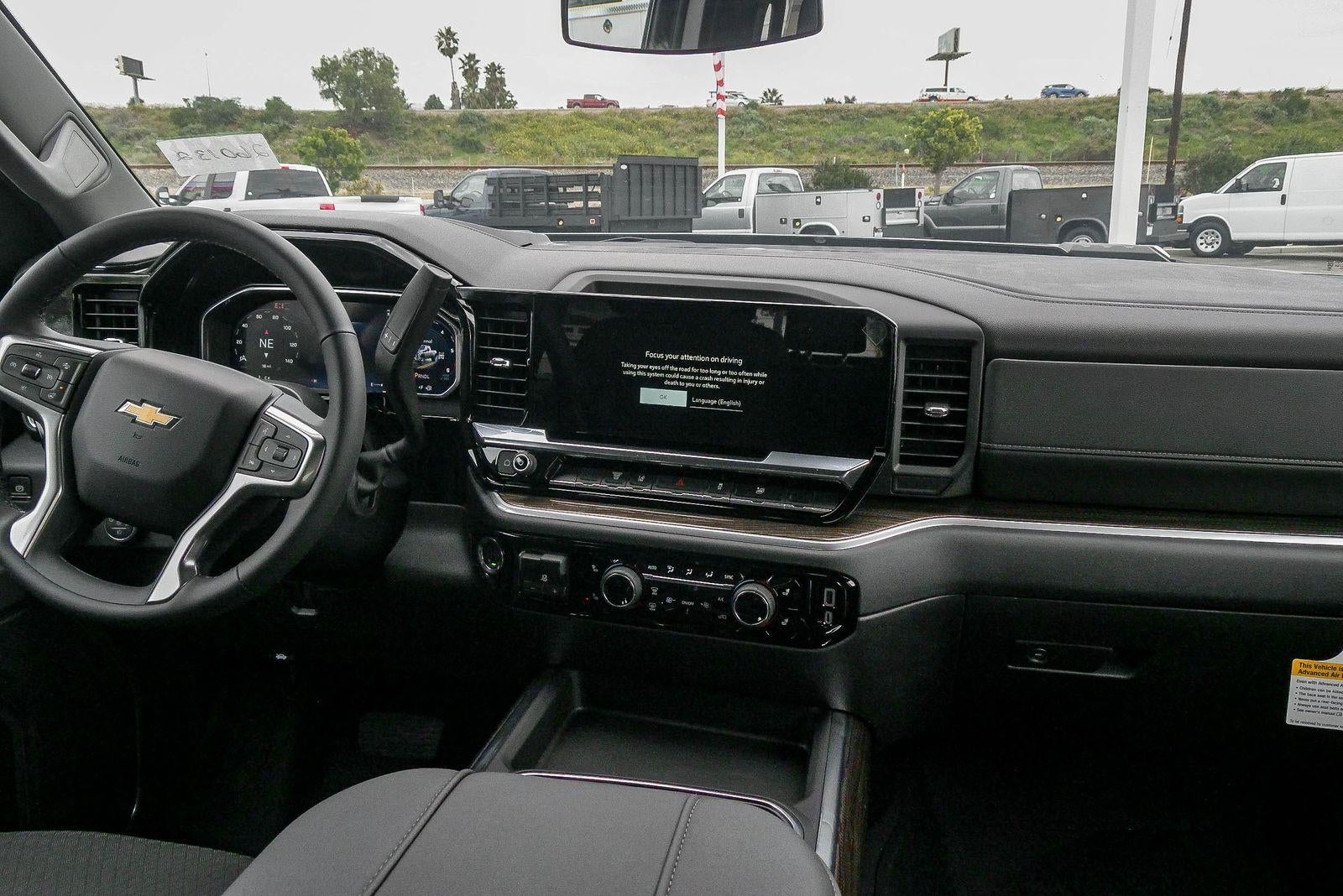 2026 Chevrolet Silverado 3500 HD Chassis Cab 4WD Crew Cab 177" WB, 60" CA LT