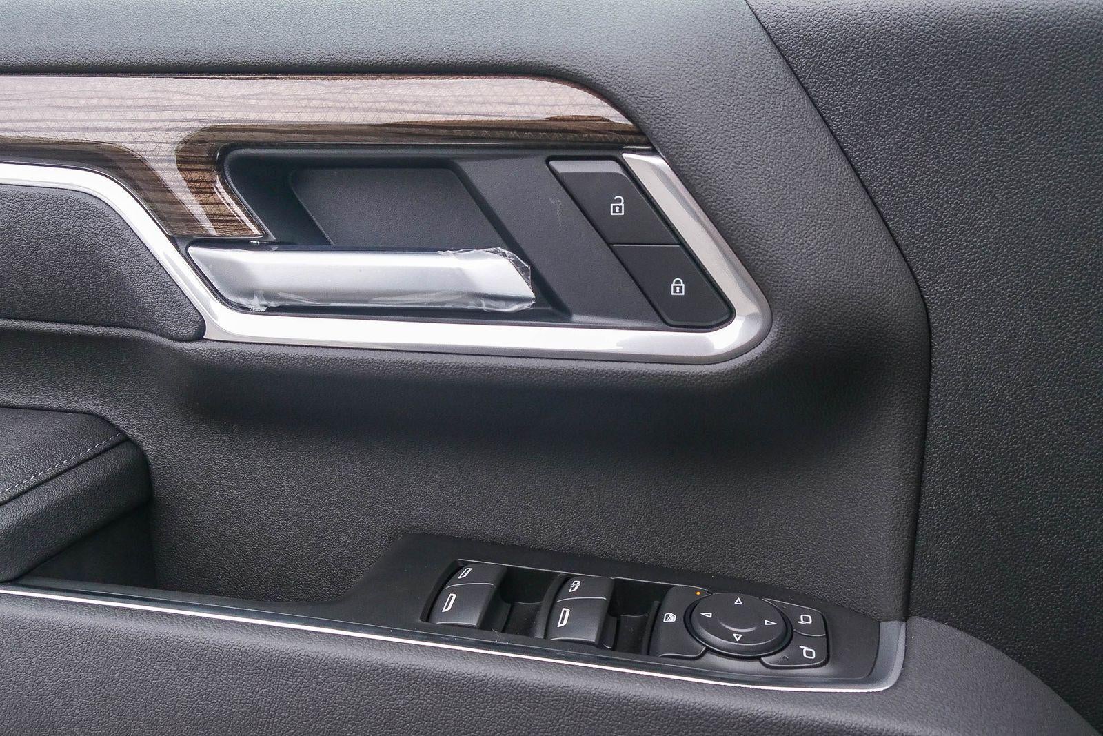 2026 Chevrolet Silverado 3500 HD Chassis Cab 4WD Crew Cab 177" WB, 60" CA LT