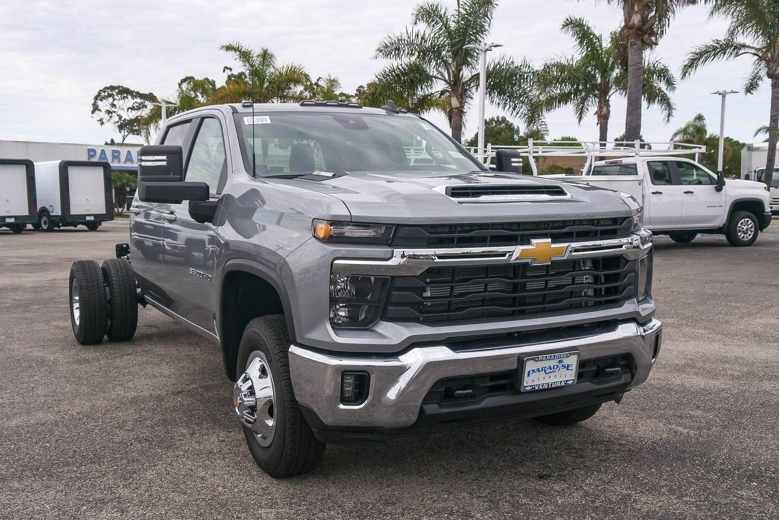 2026 Chevrolet Silverado 3500 HD Chassis Cab 4WD Crew Cab 177" WB, 60" CA LT