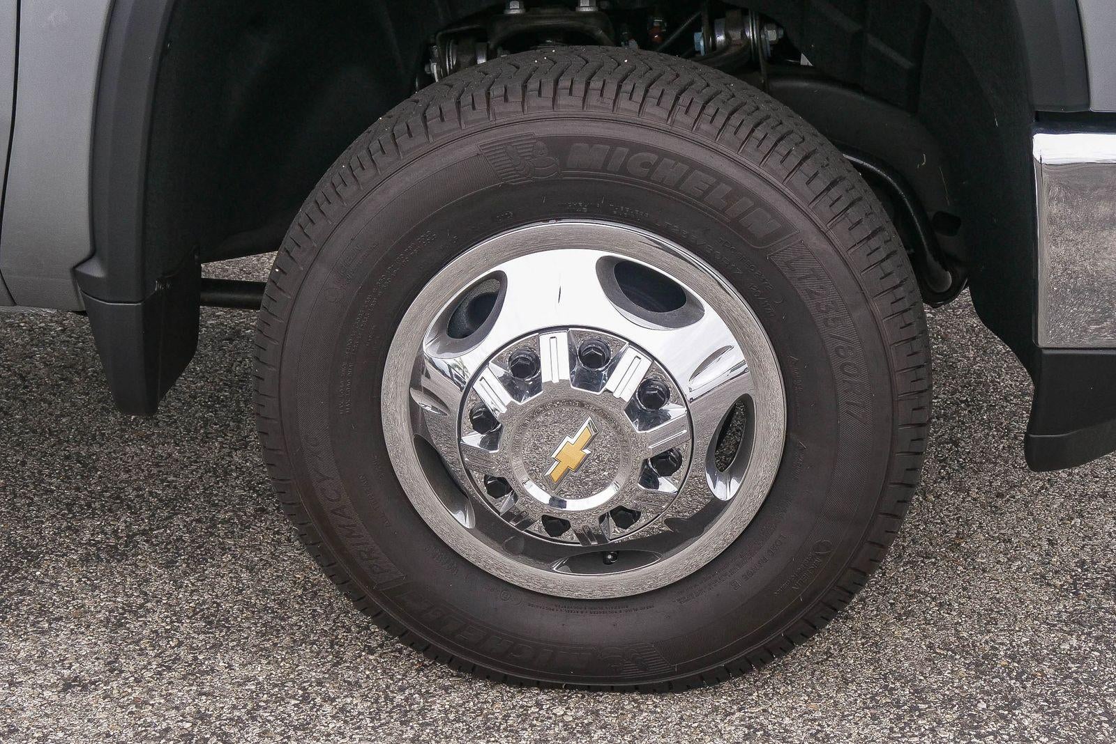 2026 Chevrolet Silverado 3500 HD Chassis Cab 4WD Crew Cab 177" WB, 60" CA LT