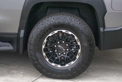 2026 Chevrolet Silverado EV e4WD Crew Cab Max Range Trail Boss