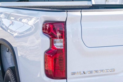 2026 Chevrolet Silverado 2500 HD Crew Cab Long Box 4-Wheel Drive Work Truck