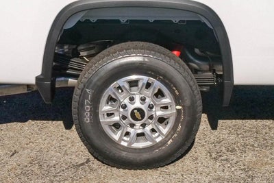 2026 Chevrolet Silverado 2500 HD Crew Cab Long Box 4-Wheel Drive Work Truck