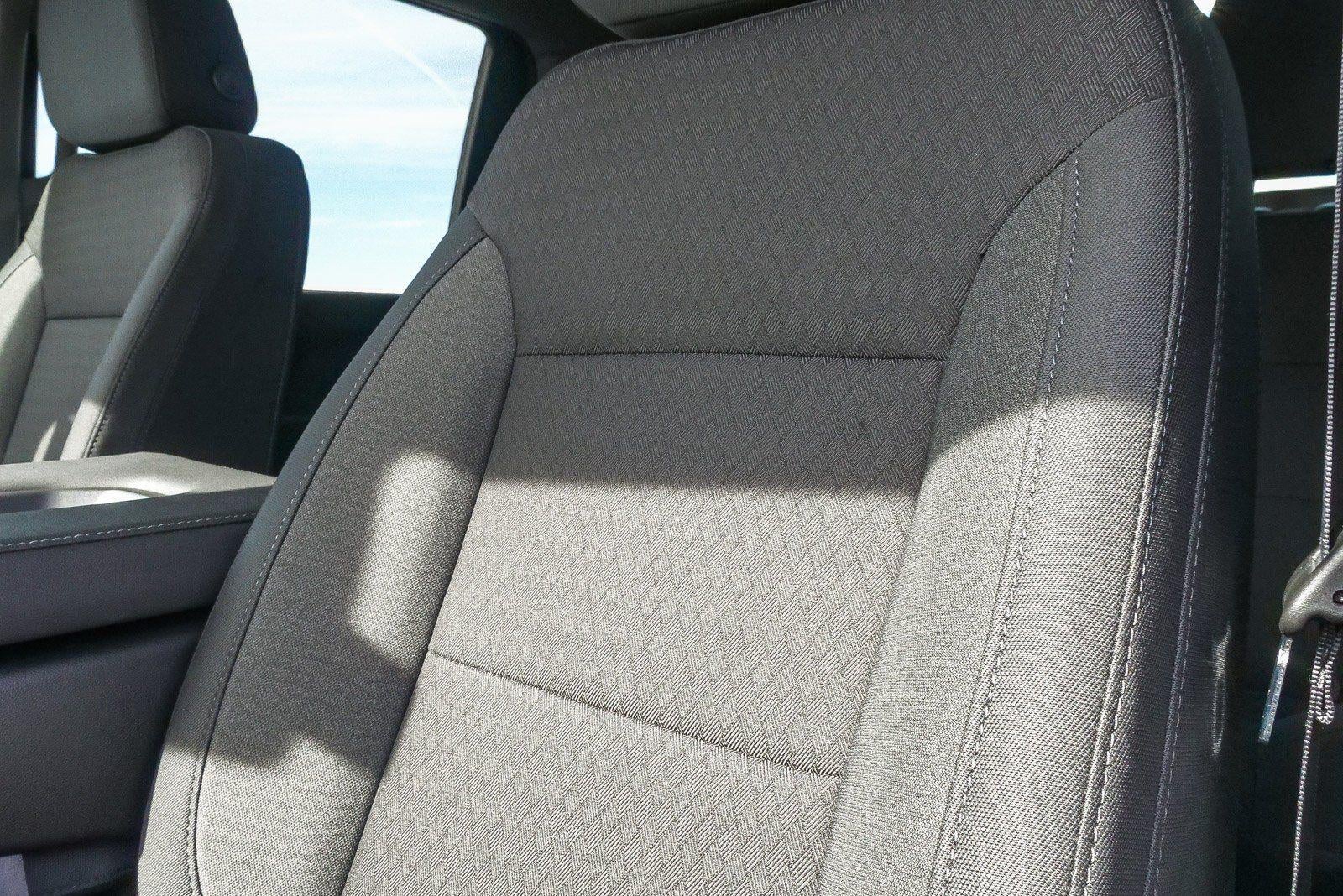 2026 Chevrolet Silverado 2500 HD Crew Cab Standard Box 4-Wheel Drive Custom