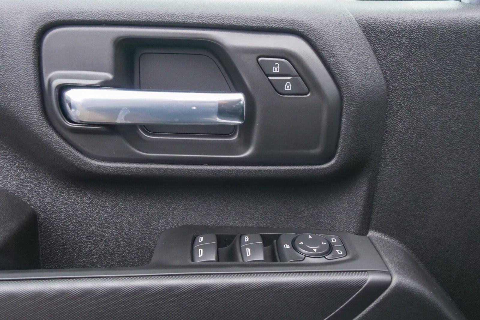 2026 Chevrolet Silverado 2500 HD Crew Cab Standard Box 4-Wheel Drive Custom