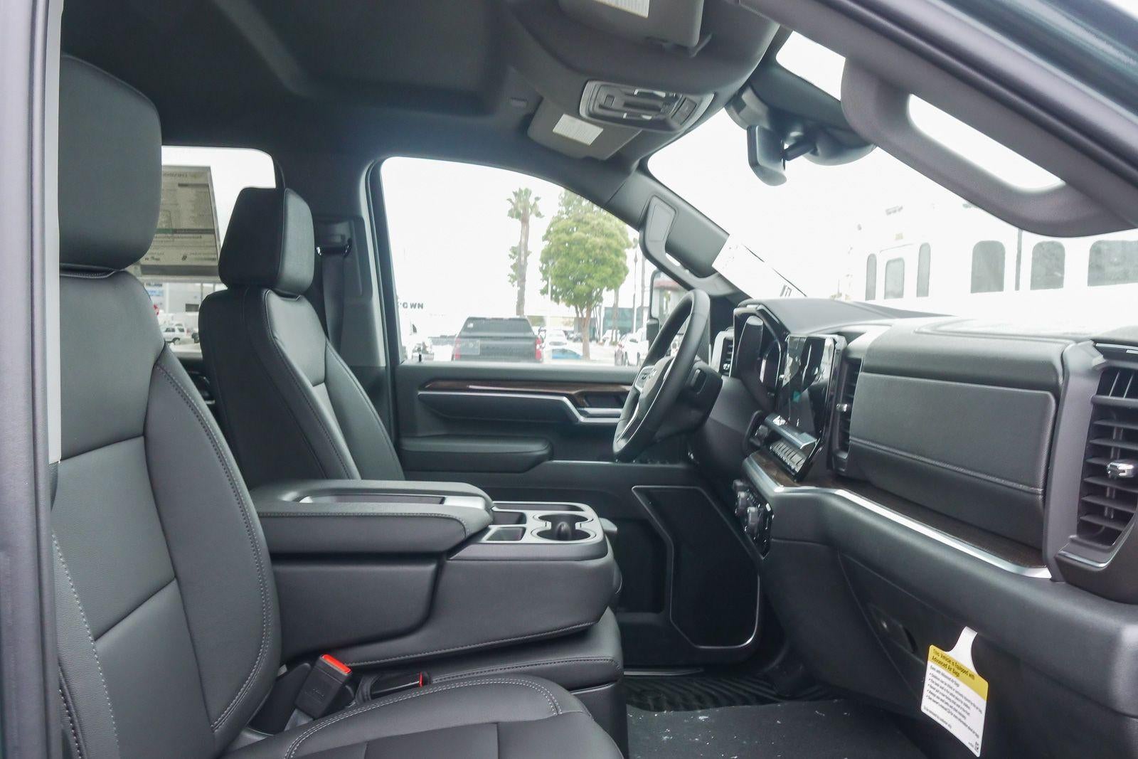 2026 Chevrolet Silverado 2500 HD Crew Cab Standard Box 4-Wheel Drive LT