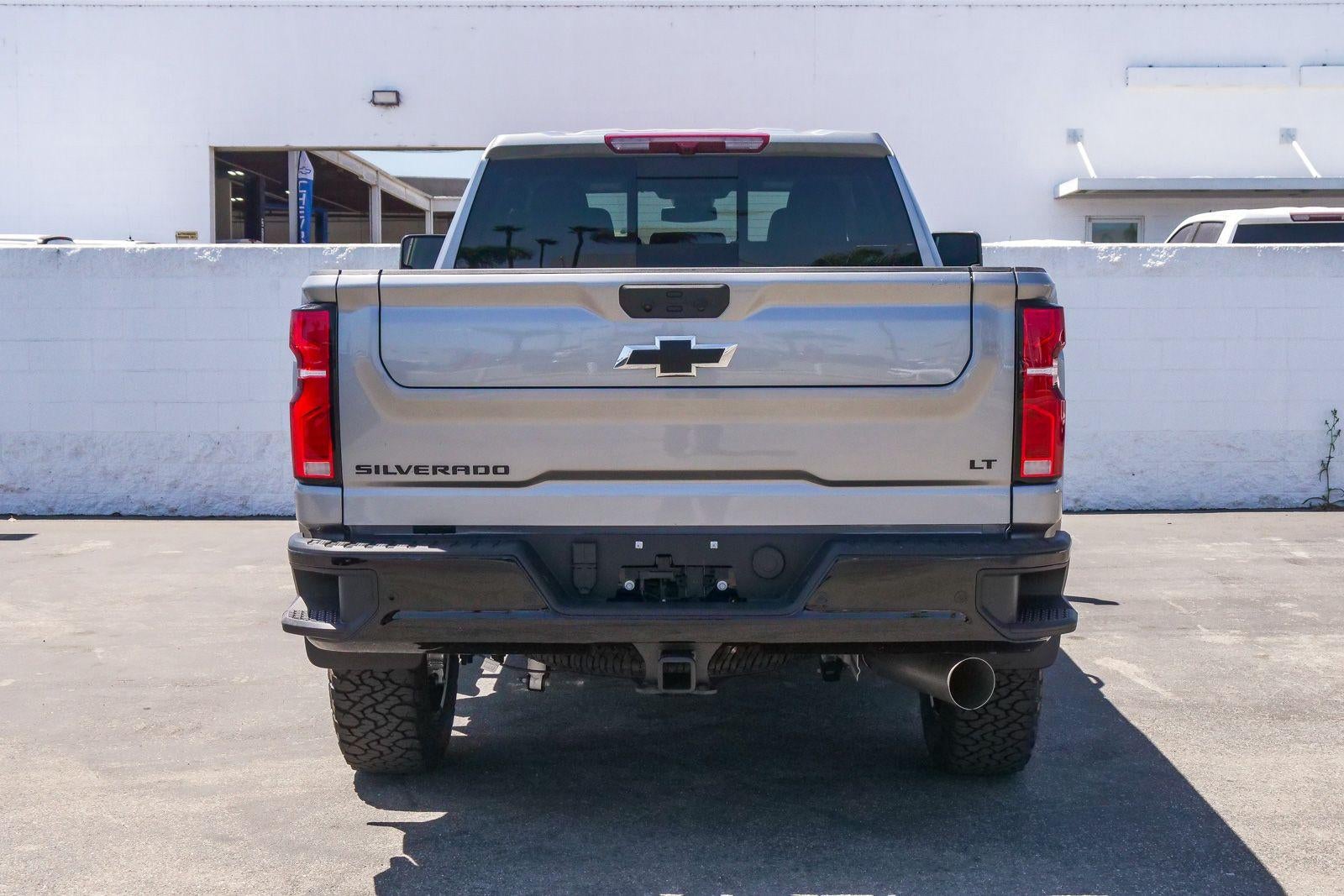 2026 Chevrolet Silverado 2500 HD Crew Cab Standard Box 4-Wheel Drive LT