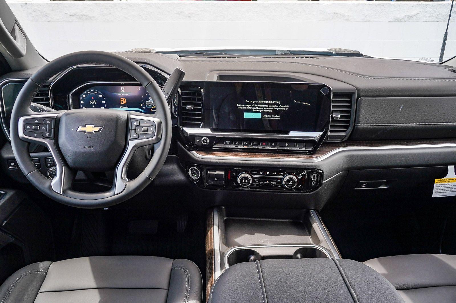 2026 Chevrolet Silverado 2500 HD Crew Cab Standard Box 4-Wheel Drive LT