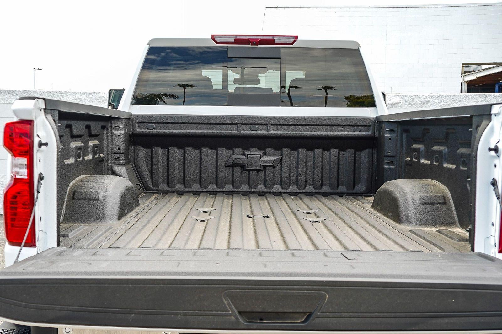 2026 Chevrolet Silverado 2500 HD Crew Cab Standard Box 4-Wheel Drive LT