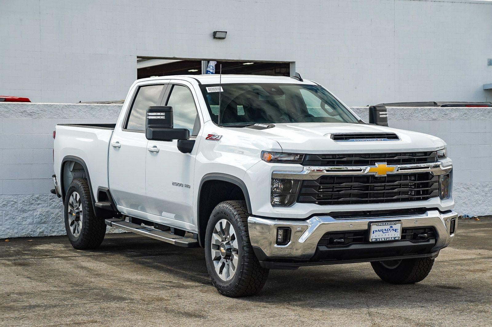 2026 Chevrolet Silverado 2500 HD Crew Cab Standard Box 4-Wheel Drive LT