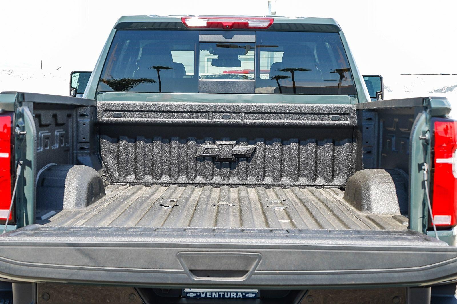 2026 Chevrolet Silverado 2500 HD Crew Cab Standard Box 4-Wheel Drive LT