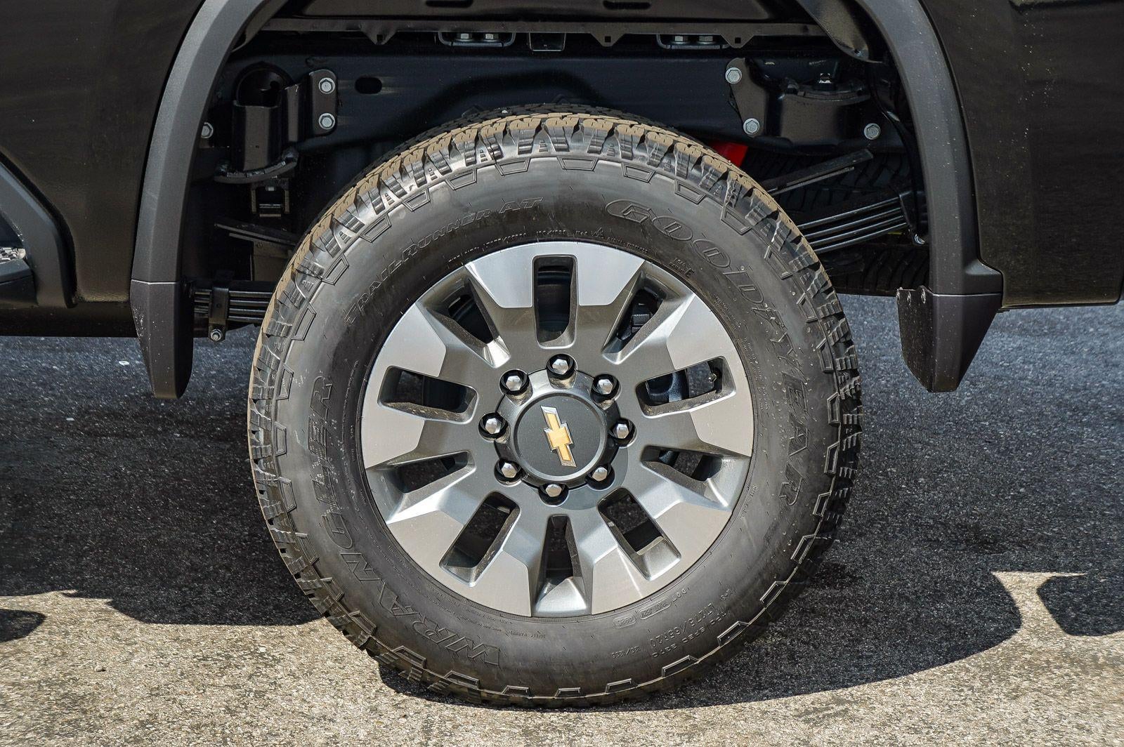 2026 Chevrolet Silverado 2500 HD Crew Cab Standard Box 4-Wheel Drive LT