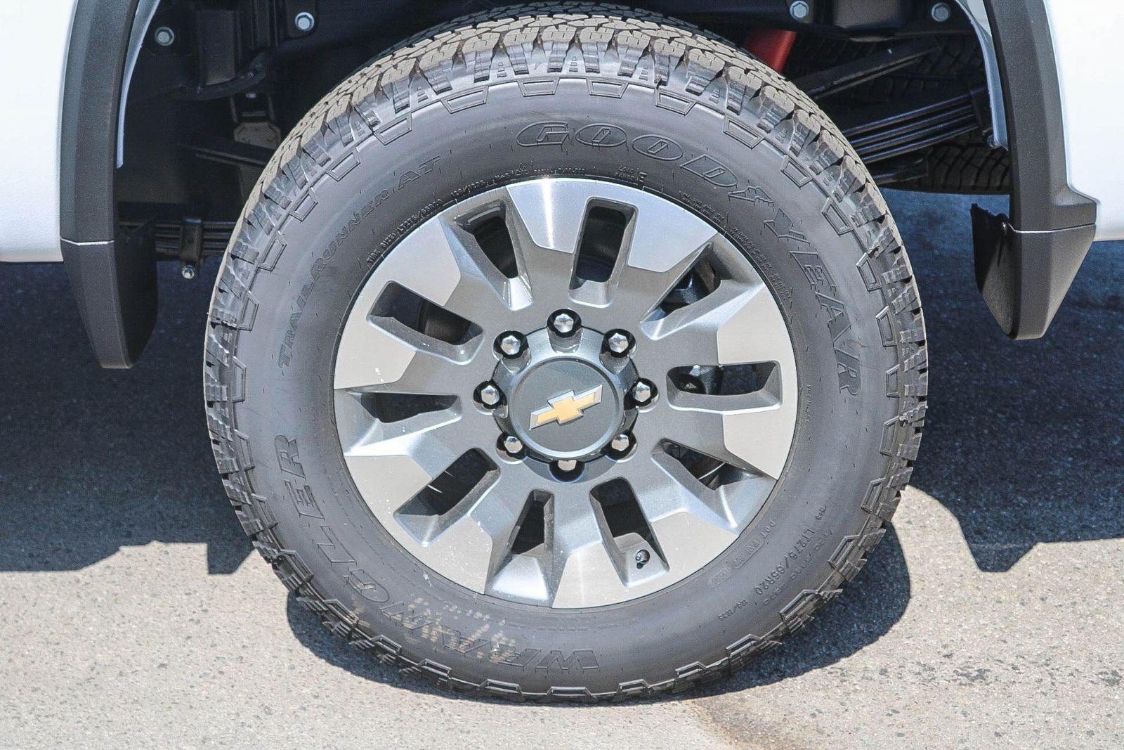 2026 Chevrolet Silverado 2500 HD Crew Cab Standard Box 4-Wheel Drive LT