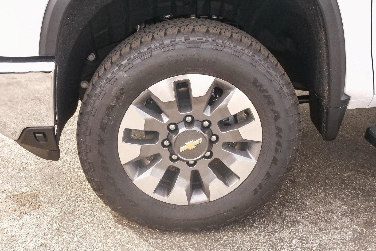 2026 Chevrolet Silverado 2500 HD Crew Cab Standard Box 4-Wheel Drive LT